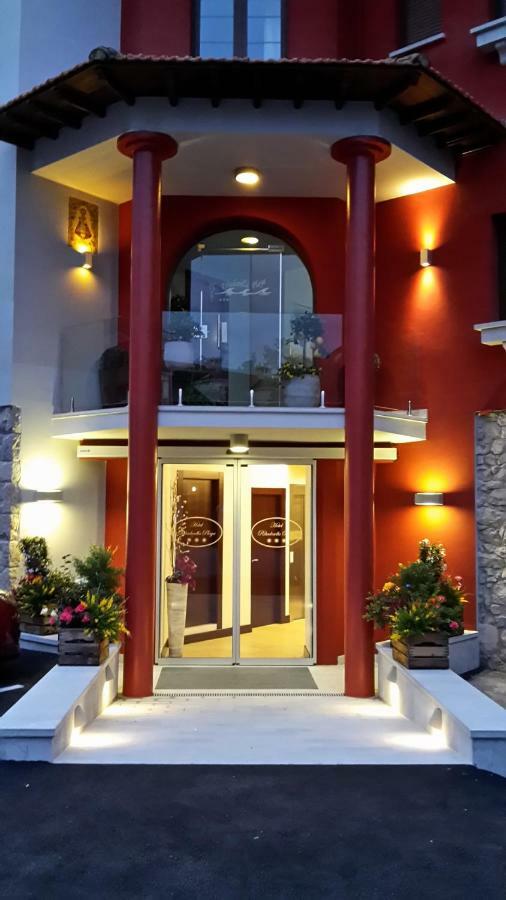 Hotel Ribadesella Playa מראה חיצוני תמונה